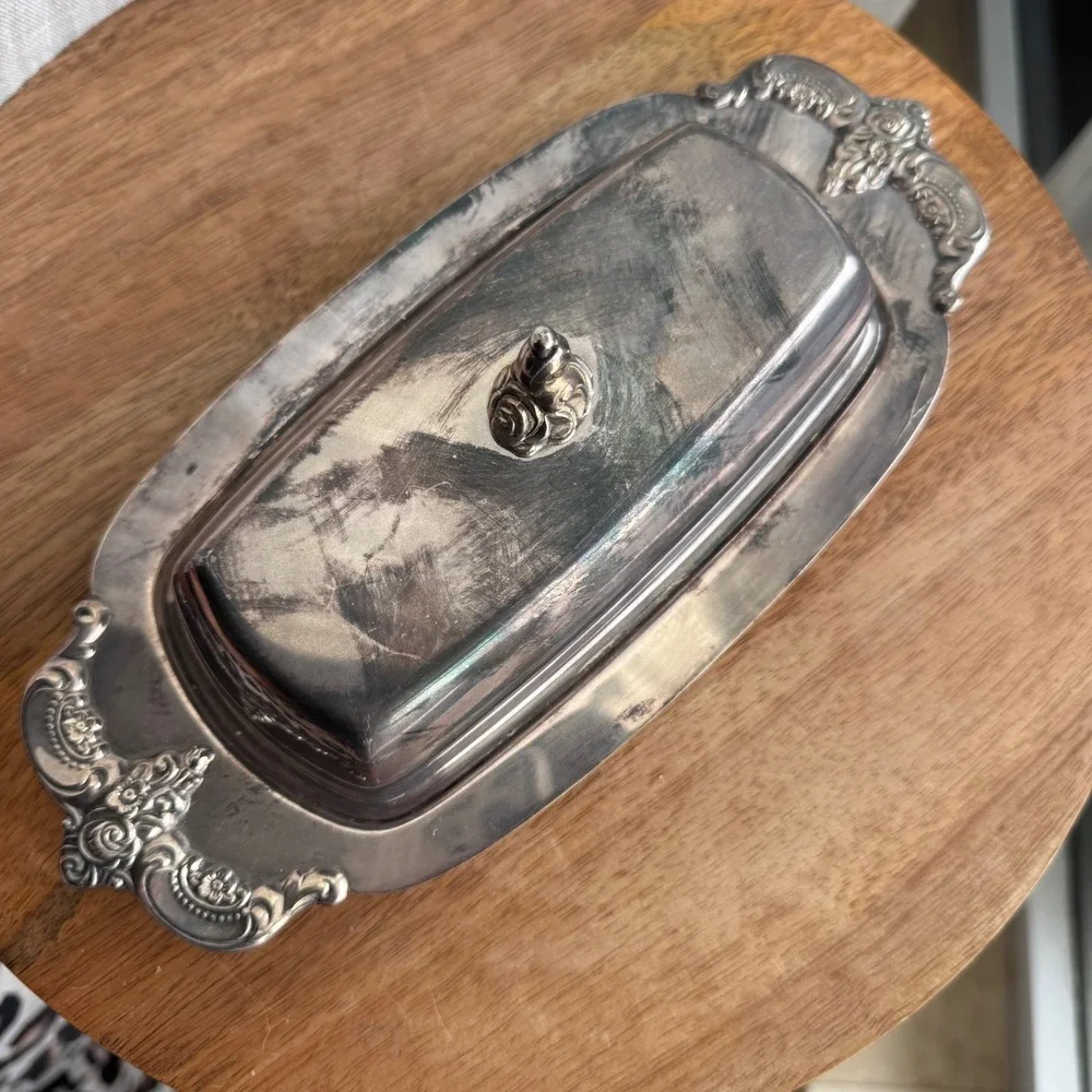 VTG Towle Covered Butter Dish Silverplate Ornate Floral Scroll 2910